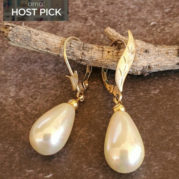 Vintage Jewelry - Vintage 585 14k Teardrop Pearl Earrings Germany